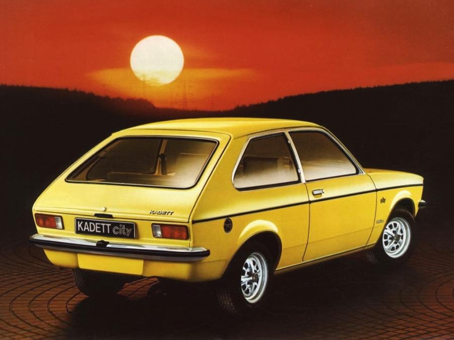  Opel Kadett City 1977 года  (фото 2 из 2)